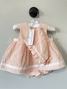 NWT cupcakes and cashmere 3-Piece Peach Lace Set Dress, Bonnet, Bloomers  3-6M